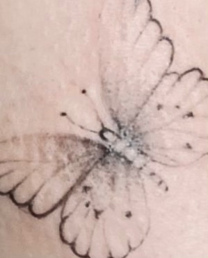 MINITATOO en Bilbao, el tatuaje elegante, minimalista, discreto y delicado