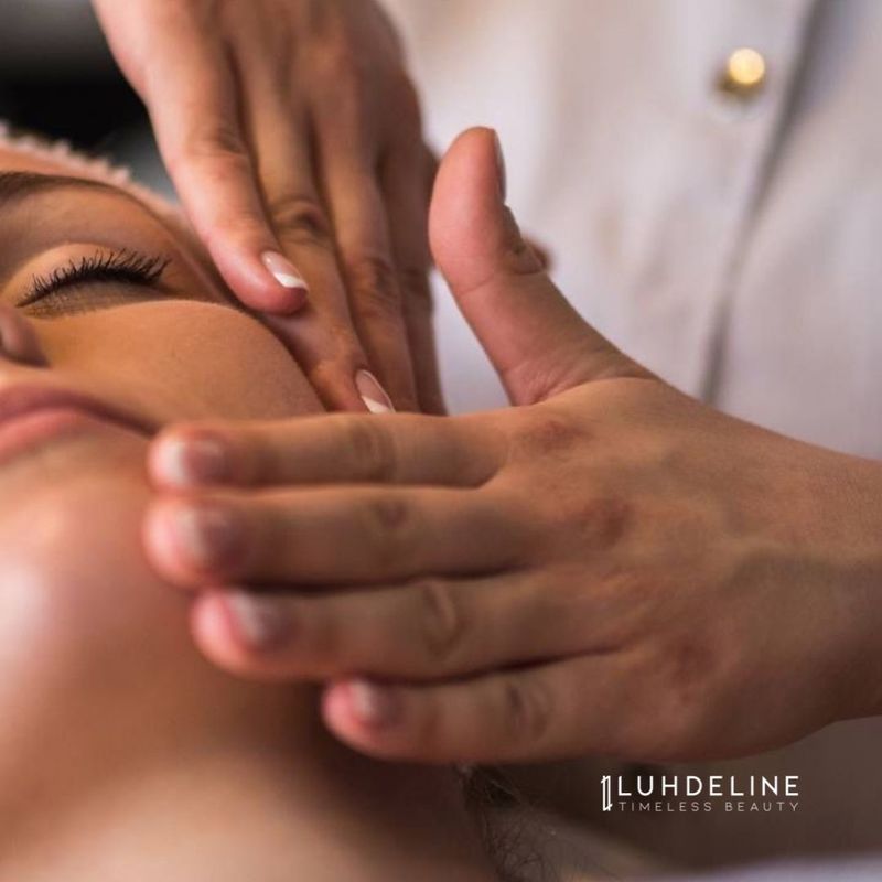 Ritual de higiene facial en cabina